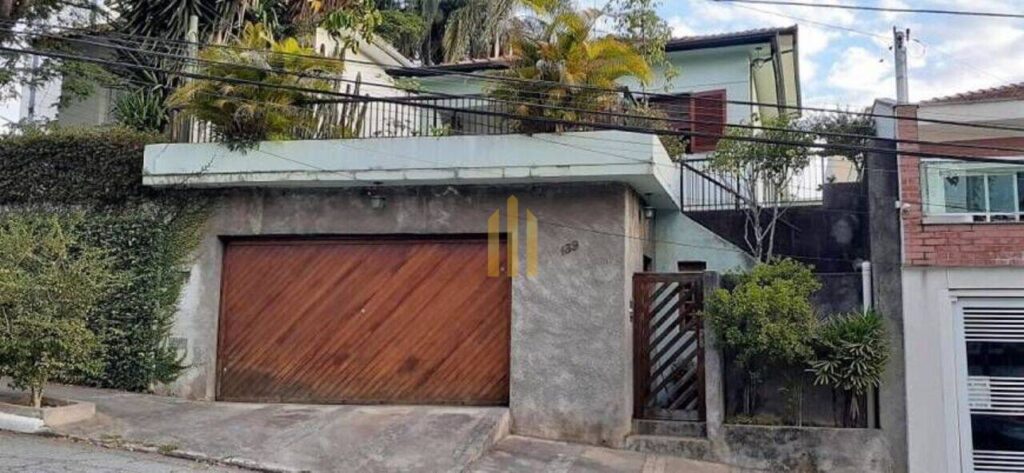 Sobrado com 3 dormitórios